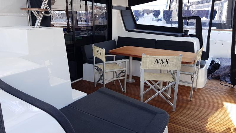 Book yachts online - catamaran - Lagoon 42 - Beta Serpentis (A/C, WM, Generator, Inverter) - rent
