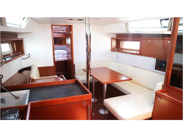 Book yachts online - sailboat - Oceanis 41 - Sea Lion (PMI) - rent
