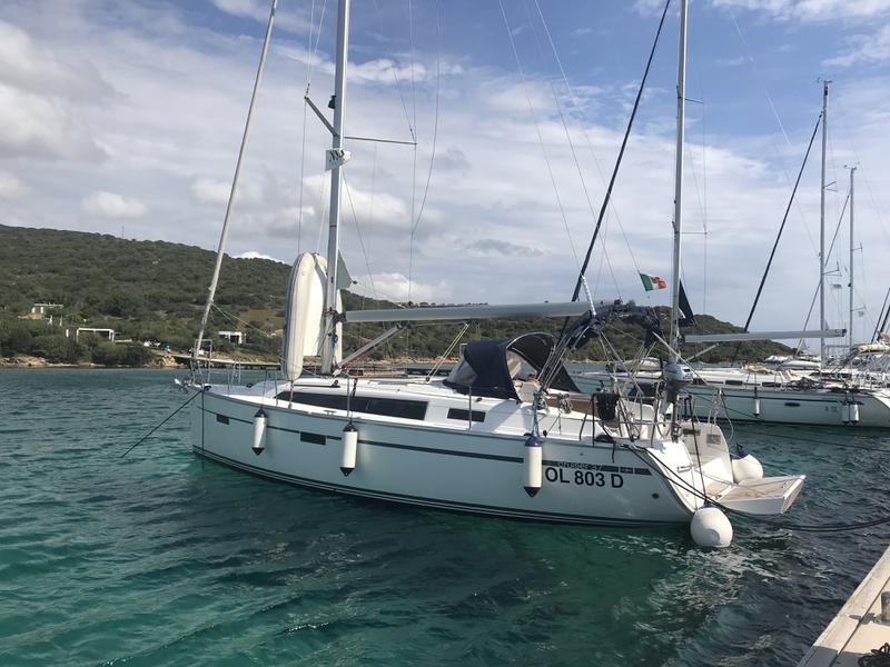 Book yachts online - sailboat - Bavaria Cr 37 - Elnath - rent