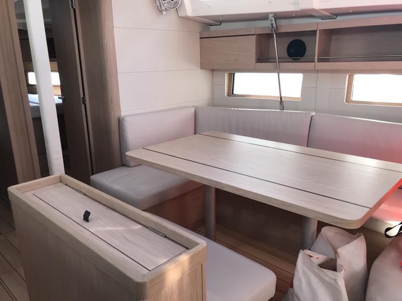 Book yachts online - sailboat - Oceanis 46.1 (4 cab) - Ferro Azzurro - rent
