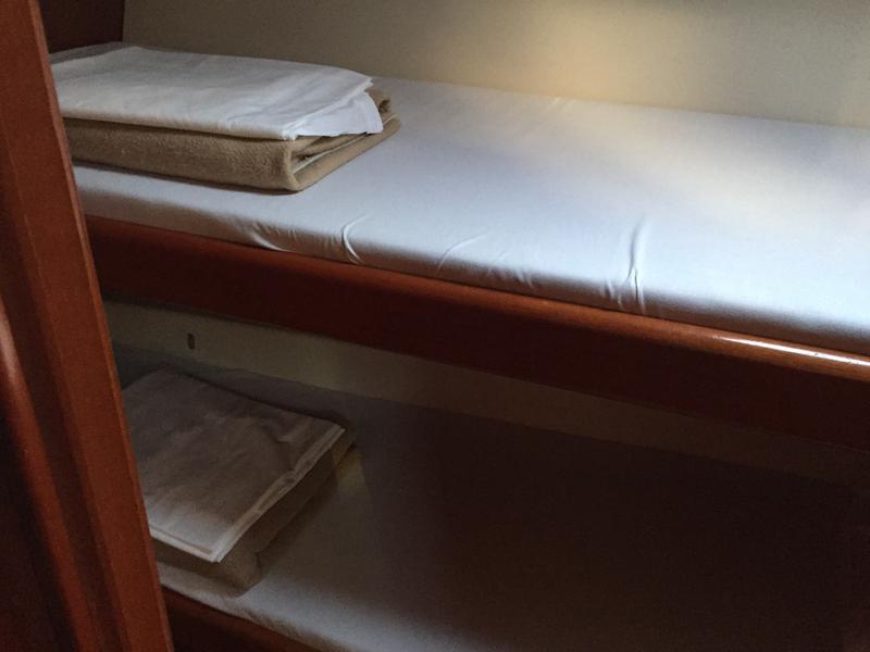 Book yachts online - sailboat - Oceanis Clipper 423 - Fomalhaut - rent