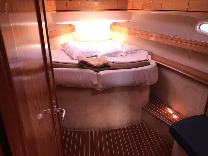 Book yachts online - sailboat - Bavaria 46 Cr - Merope - rent