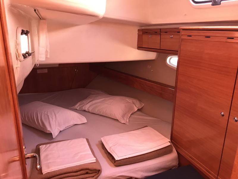 Book yachts online - sailboat - Bavaria 46 Cr - Merope - rent