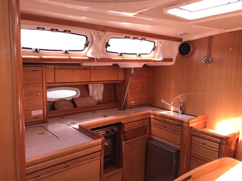 Book yachts online - sailboat - Bavaria 46 Cr - Merope - rent