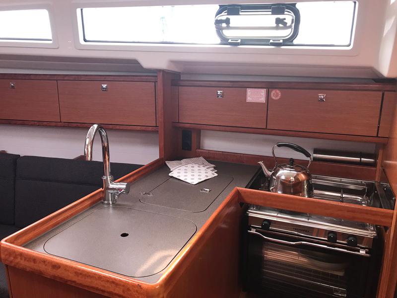 Book yachts online - sailboat - Bavaria Cr 34 - Pollux I - rent