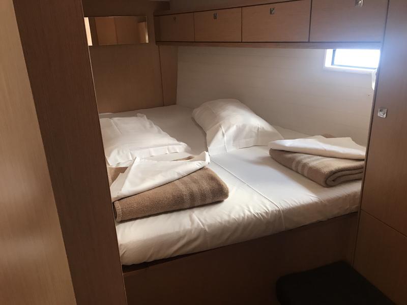 Book yachts online - sailboat - Bavaria Cr 46 - Aludra - rent