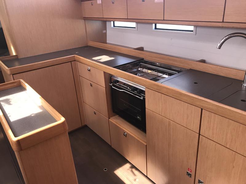 Book yachts online - sailboat - Bavaria Cr 46 - Aludra - rent