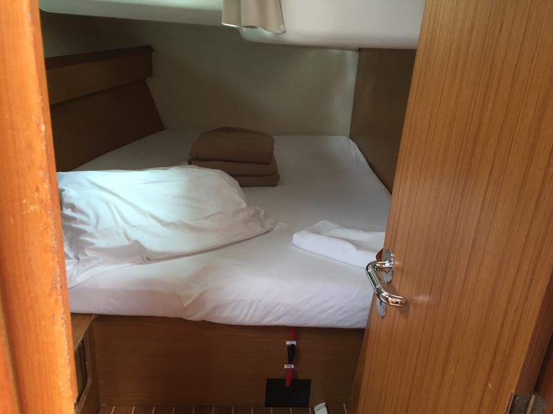 Book yachts online - sailboat - Sun Odyssey 45 08 - Sargas - rent