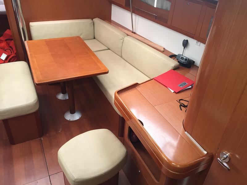 Book yachts online - sailboat - Oceanis 46 - Meissa - rent