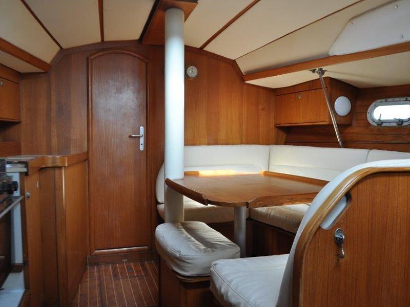 Book yachts online - sailboat - Sun Odyssey 33 - Tomy - rent