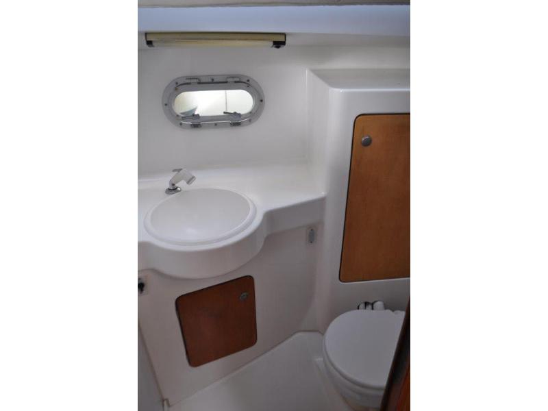 Book yachts online - sailboat - Sun Odyssey 33 - Tomy - rent