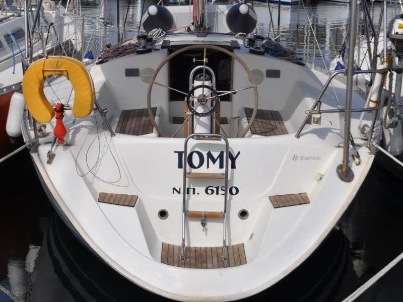 Book yachts online - sailboat - Sun Odyssey 33 - Tomy - rent