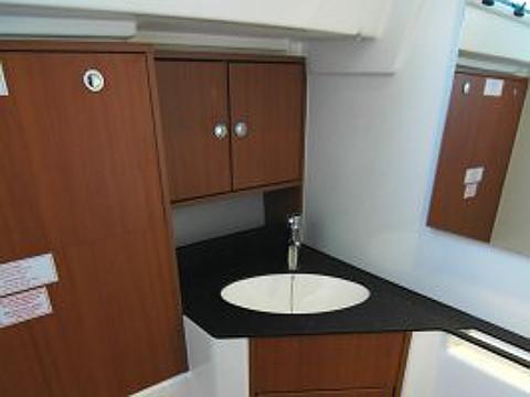 Book yachts online - sailboat - Bavaria Cruiser 45 - Hydra - rent