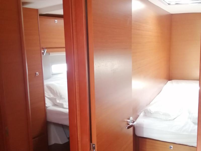 Book yachts online - sailboat - Dufour 520 Grand Large - Moscow Mule - rent