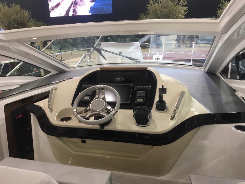 Book yachts online - motorboat - Beneteau GT40 - FELIX  - rent