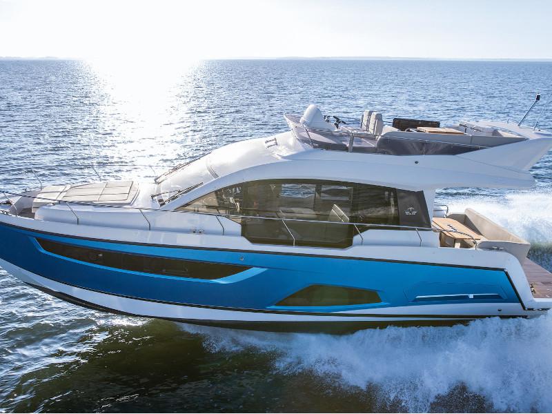 Book yachts online - motorboat - Sealine F 430 - Blue Lagoon II  - rent