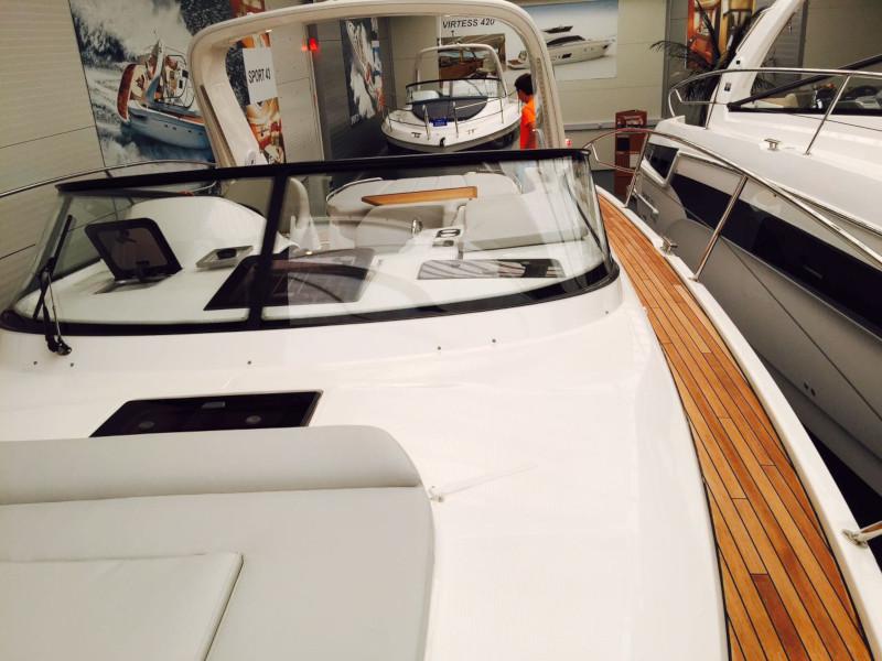Book yachts online - motorboat - Bavaria S35 - 4EVER - rent