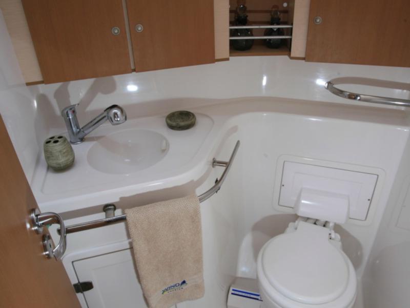 Book yachts online - sailboat - Wind 34 - Ilha das Palmas - rent