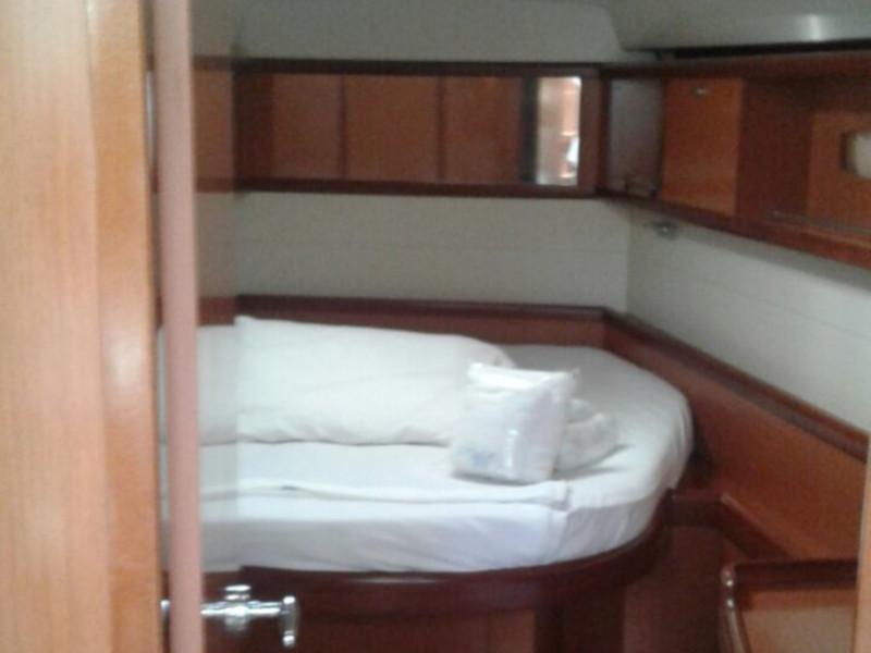 Book yachts online - sailboat - Beneteau 49 - Fix You - rent