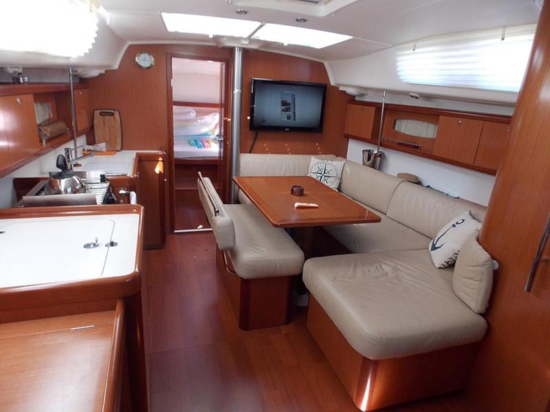 Book yachts online - sailboat - Oceanis 40 - Viver - rent