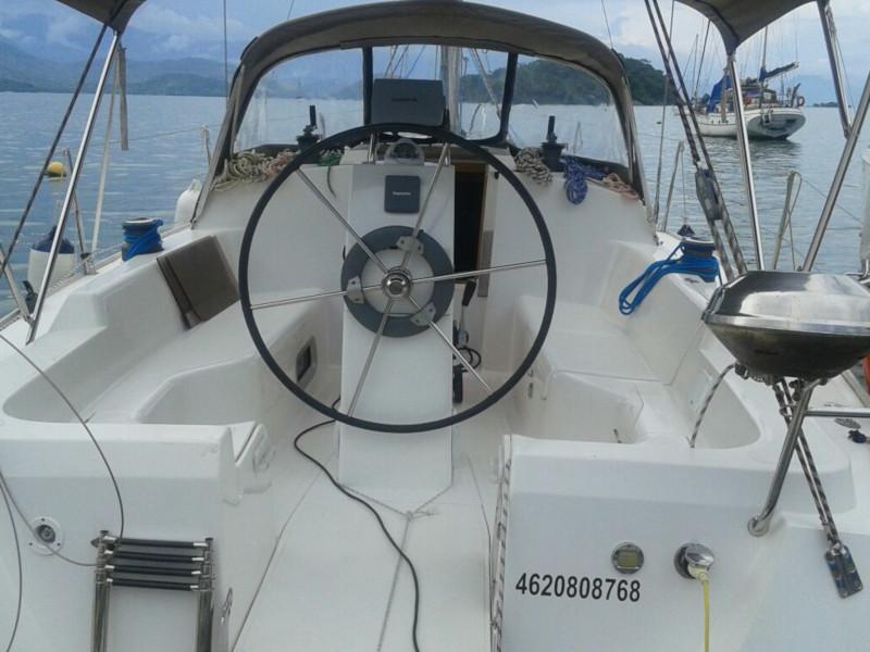 Book yachts online - sailboat - Wind 34 - Hagar - rent
