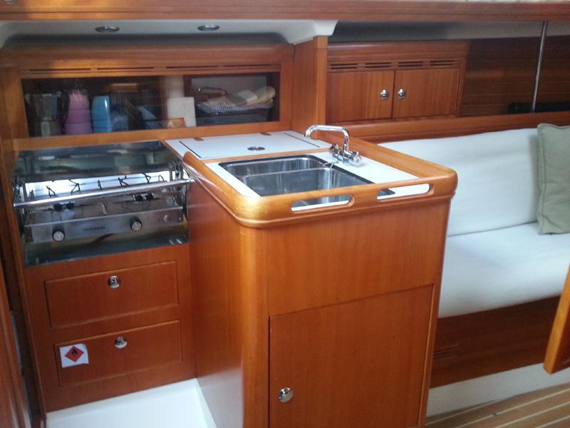 Book yachts online - sailboat - Elan 31 Performance - Sailway Tres - rent