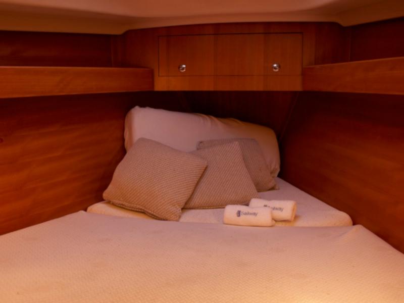 Book yachts online - sailboat - Elan 344 Impression - Sailway Cinco - rent