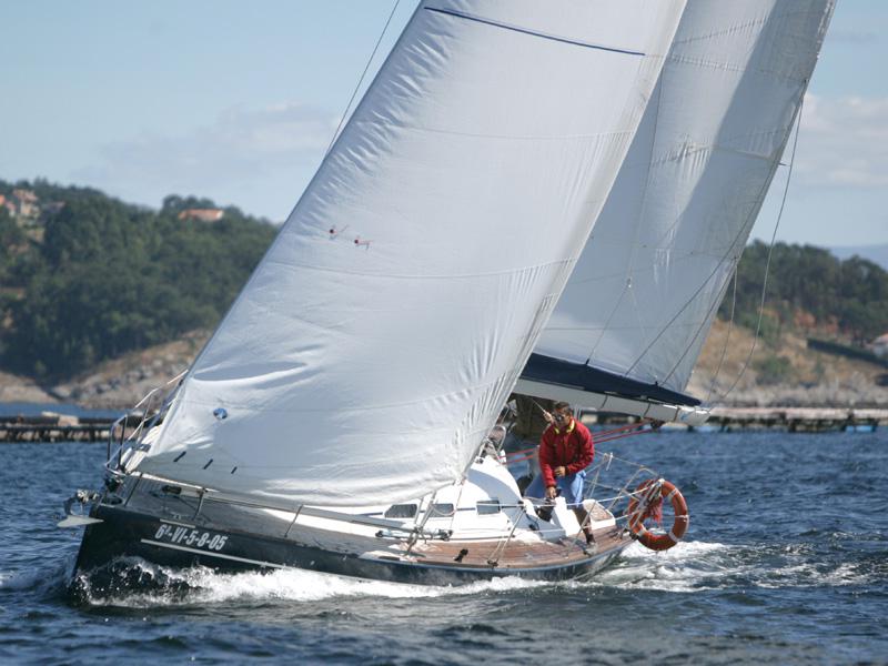 Book yachts online - sailboat - Elan Performance 37 - Sailway Uno - rent