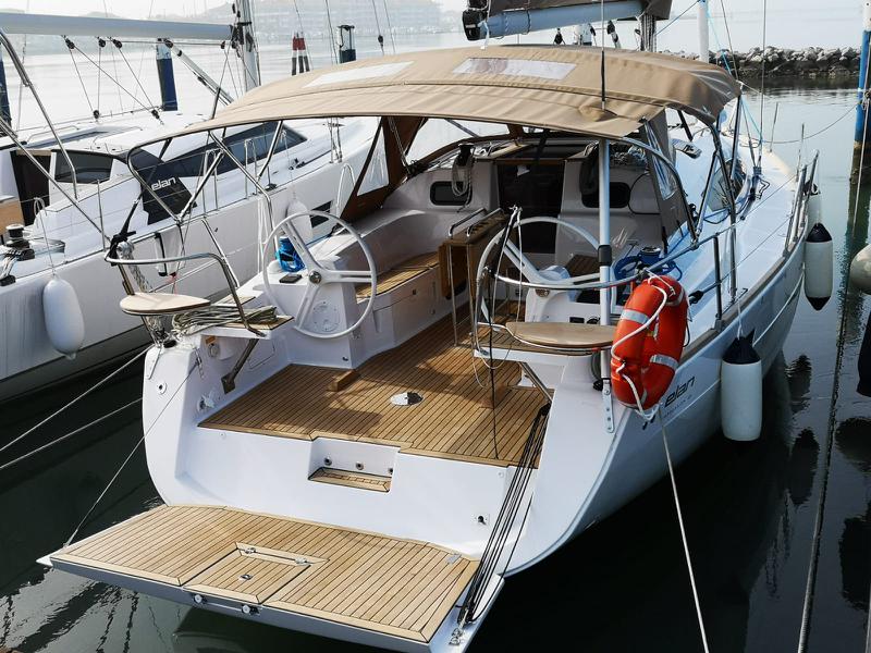 Book yachts online - sailboat - Elan 40 Impression - La Marchesa - rent