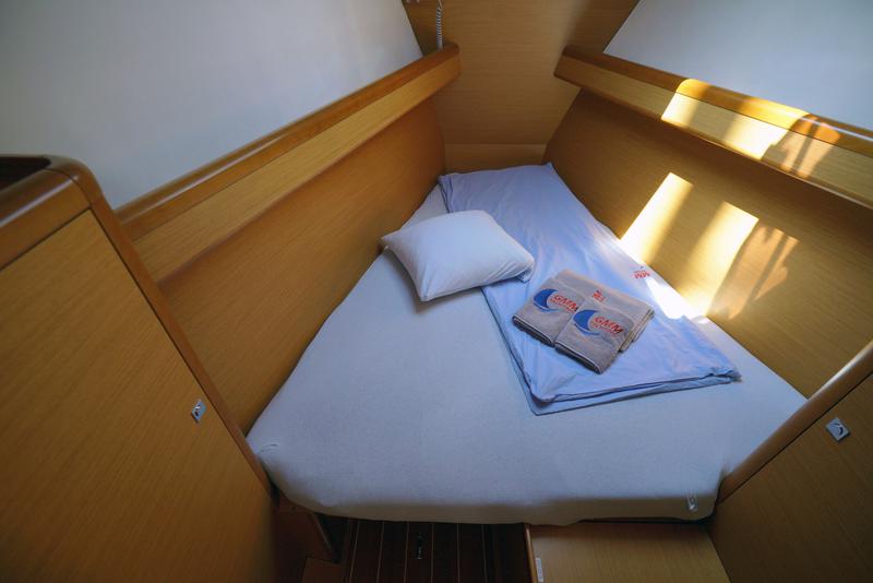 Book yachts online - sailboat - Jeanneau 57 - Summerdream - rent