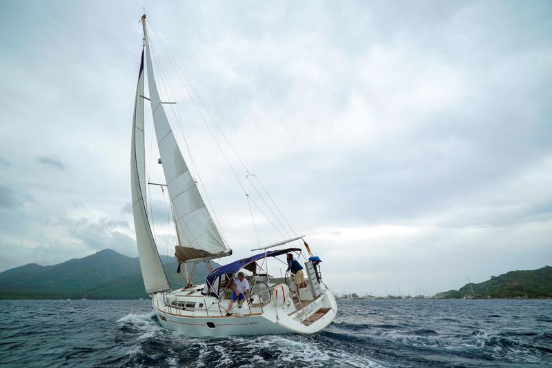 Book yachts online - sailboat - Sun Odyssey 44 i - Night &amp; Day - rent