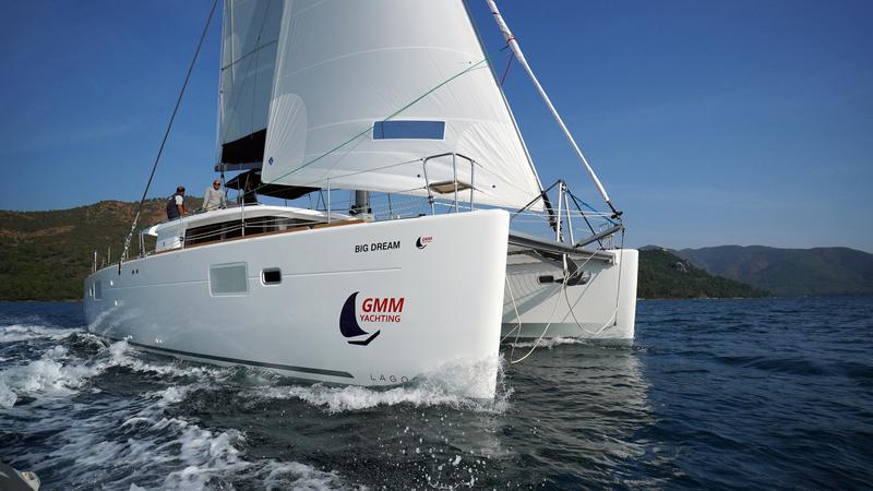 Book yachts online - catamaran - Lagoon 450F - Big Dream - rent