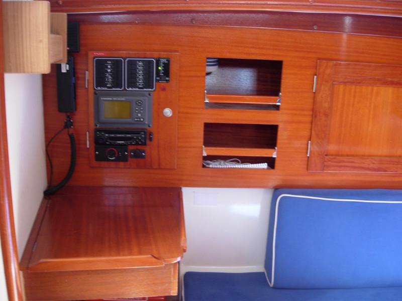 Book yachts online - sailboat - Hanse 311 - Stine - rent