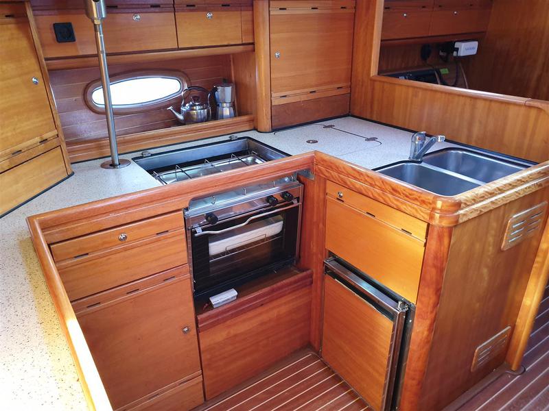 Book yachts online - sailboat - Bavaria 50 Cruiser - Naxia - rent