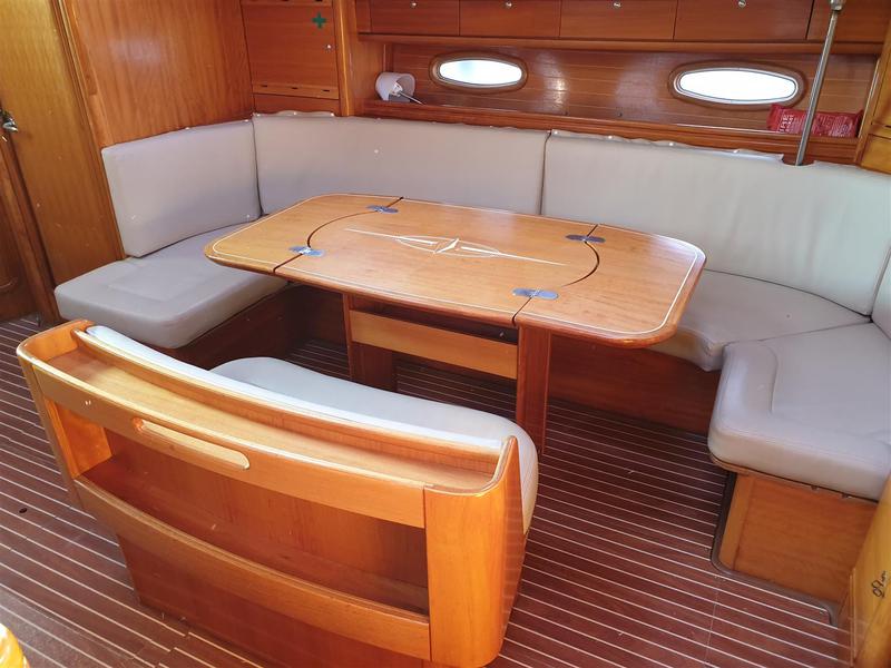 Book yachts online - sailboat - Bavaria 50 Cruiser - Naxia - rent