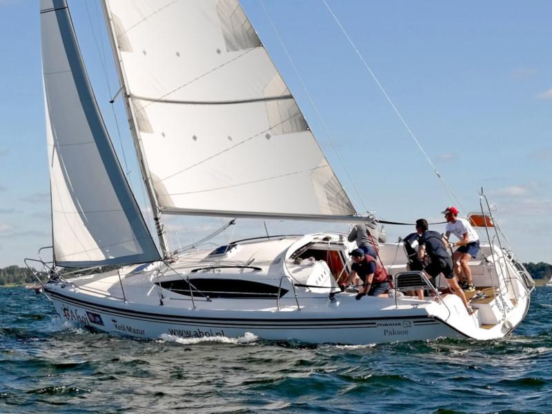 Book yachts online - sailboat - Maxus 33.1 RS Standard - LEROS - rent