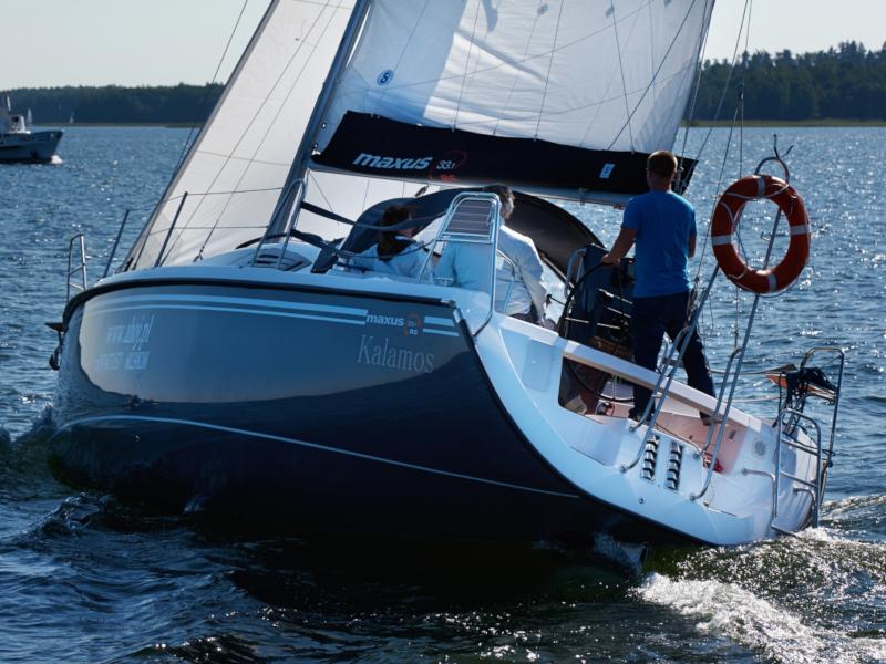 Book yachts online - sailboat - Maxus 33.1 RS Standard - ANDROS - rent