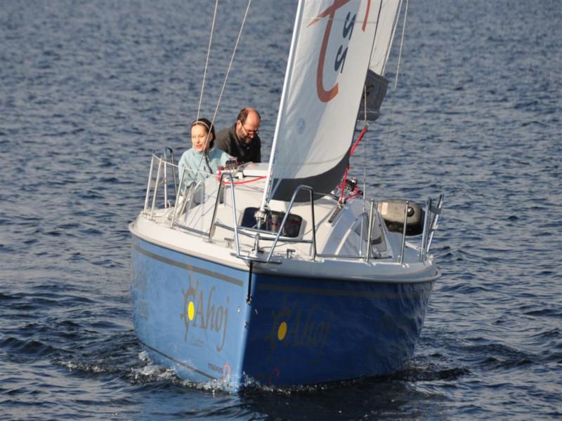 Book yachts online - sailboat - Maxus 22 Standard - IRIS - rent