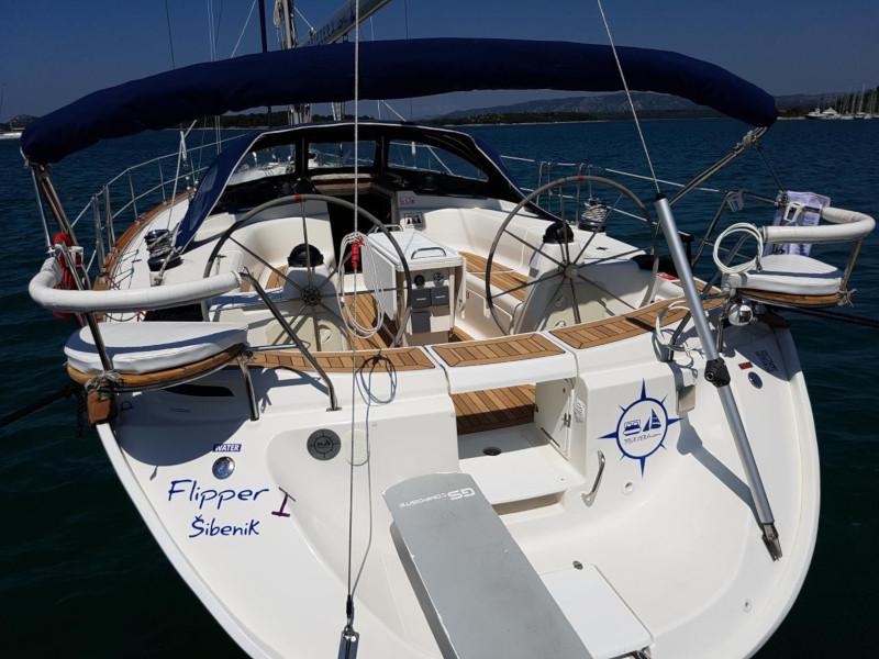 Book yachts online - sailboat - Bavaria 44 - Flipper I - rent