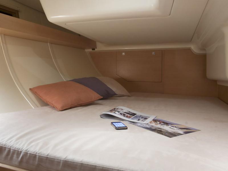 Book yachts online - sailboat - Elan 450 Performance - Eviva I - rent