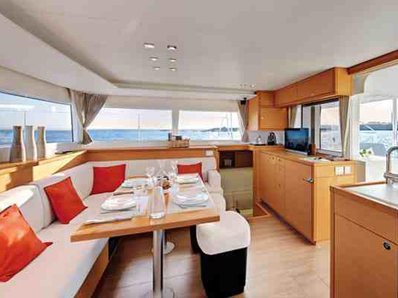 Book yachts online - catamaran - Lagoon 450 - Nova Star - rent