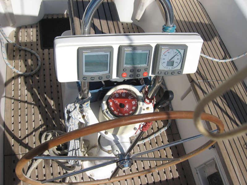 Book yachts online - sailboat - Feeling 39 - Gitana - rent