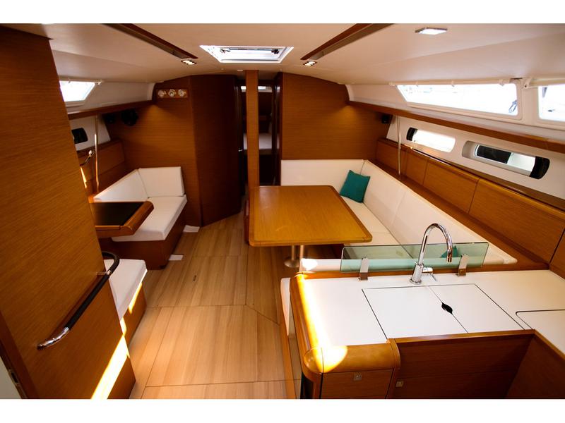 Book yachts online - sailboat - Sun Odyssey 449 - Alpha - rent
