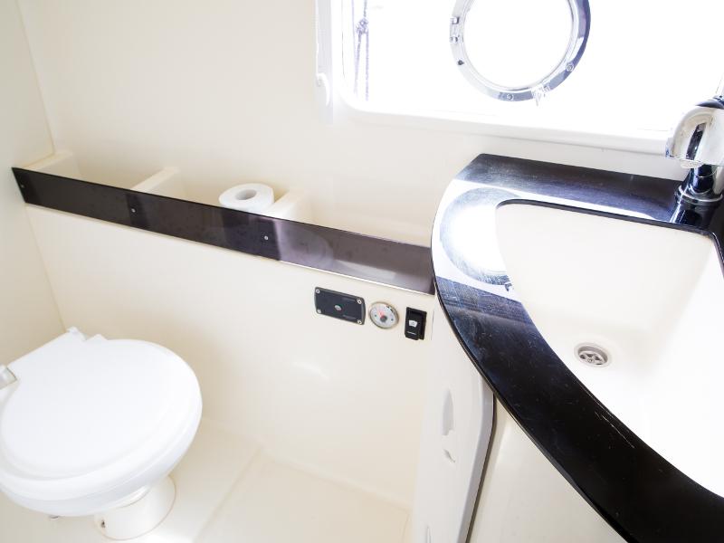 Book yachts online - motorboat - Titanium 818 - Tytan 818 - rent