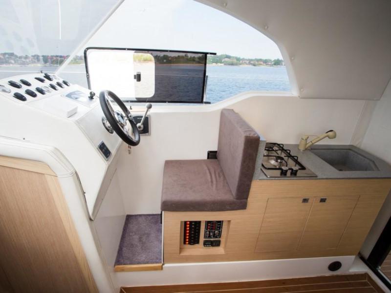 Book yachts online - motorboat - Represser 30 - Represser 30 - rent