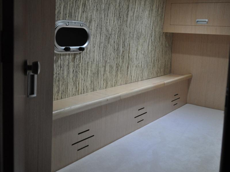 Book yachts online - motorboat - Tes 393 Illuminatus - Tes 393 Illuminatus - rent