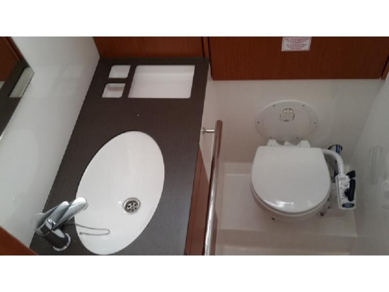 Book yachts online - sailboat - Bavaria Cruiser 46 - Olivia - rent