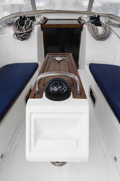 Book yachts online - sailboat - Bavaria Cruiser 41 - Gaia - rent