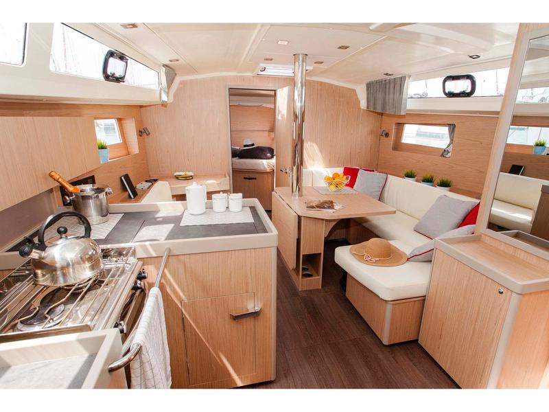 Book yachts online - sailboat - Oceanis 41.1 - Foreigner - rent