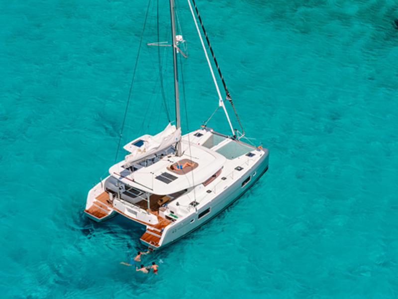 Book yachts online - catamaran - Lagoon 42 - Nirvana - rent